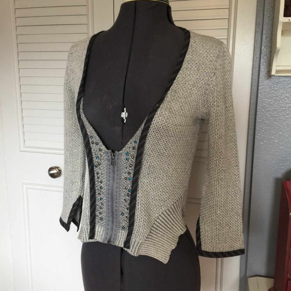 Free People cropped sweater sz xs